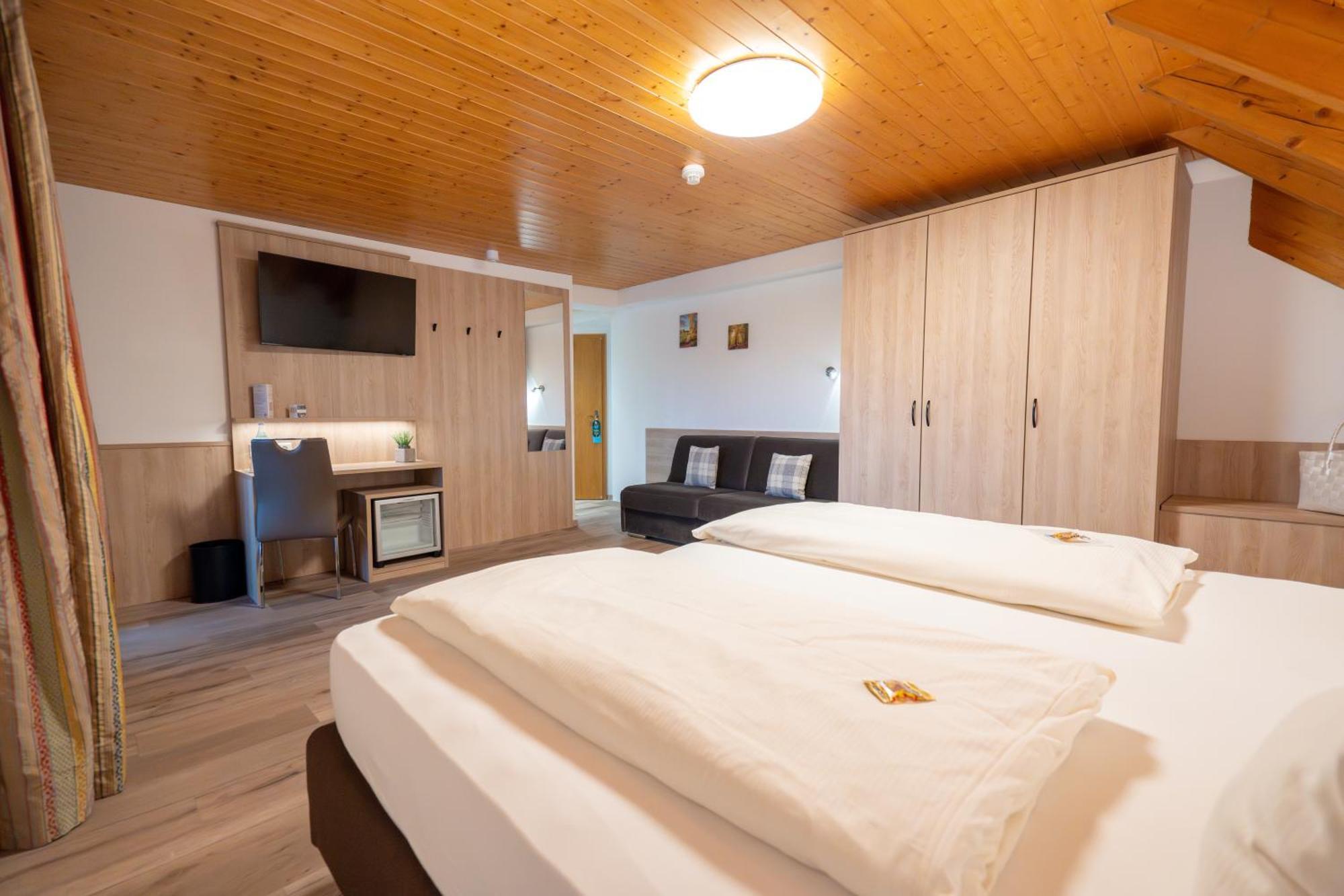 Wellnesshotel Sonnenhof & Sonnhalde uhlingen Birkendorf Bagian luar foto