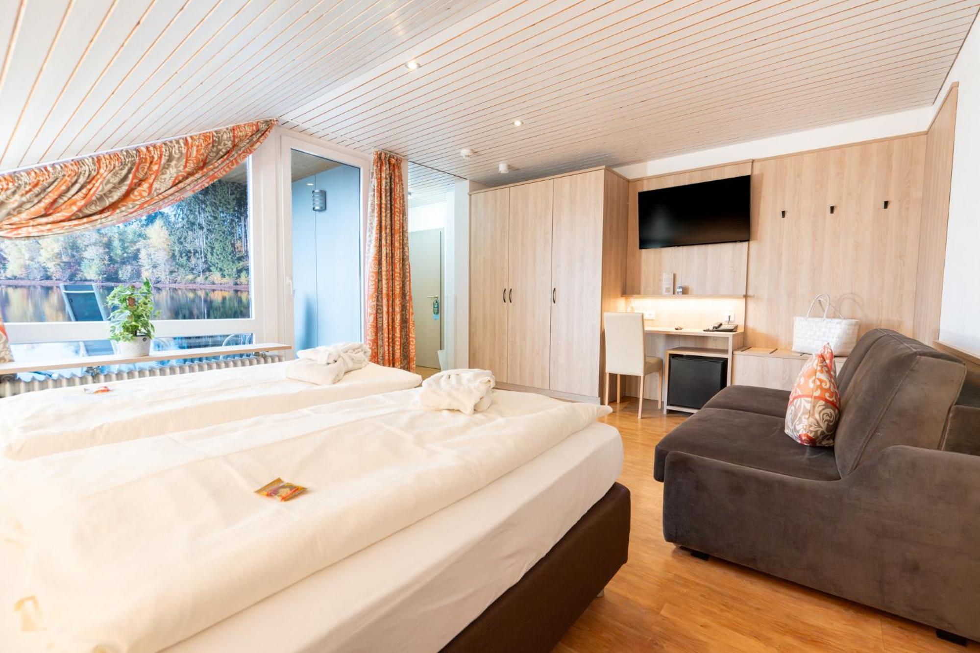 Wellnesshotel Sonnenhof & Sonnhalde uhlingen Birkendorf Bagian luar foto