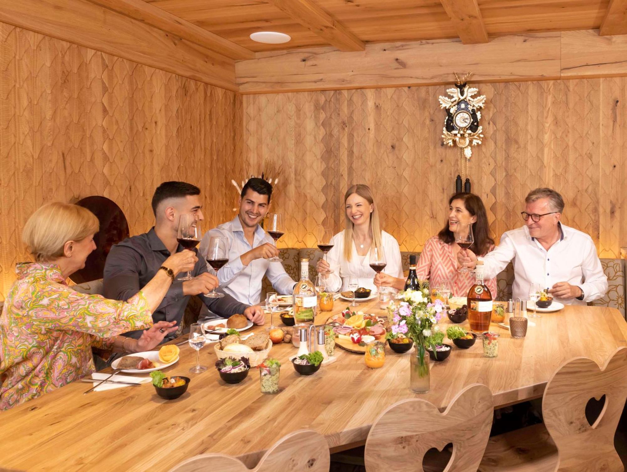 Wellnesshotel Sonnenhof & Sonnhalde uhlingen Birkendorf Bagian luar foto