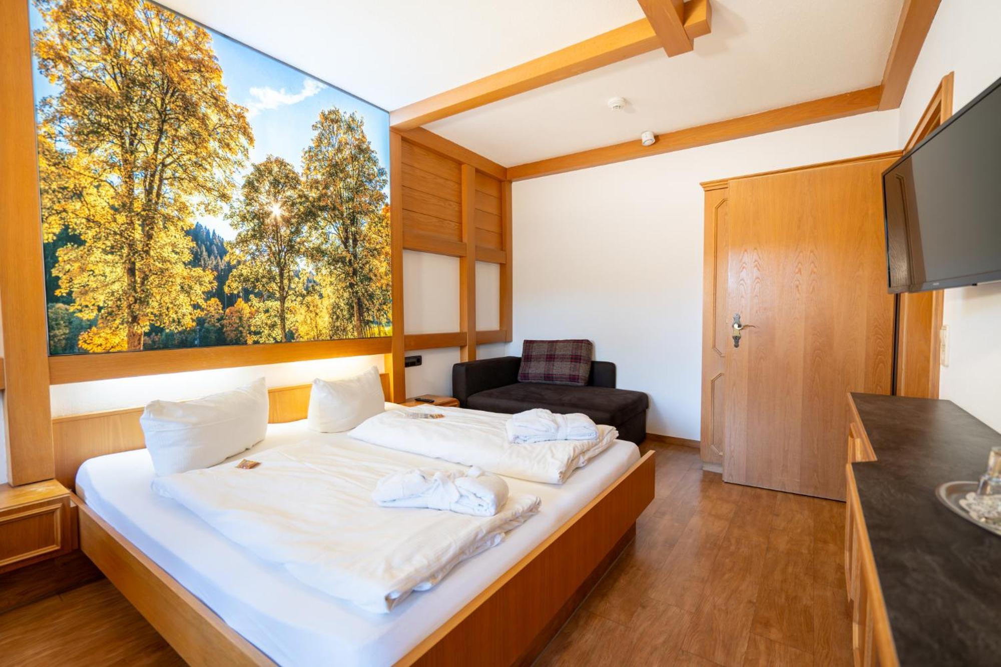 Wellnesshotel Sonnenhof & Sonnhalde uhlingen Birkendorf Bagian luar foto